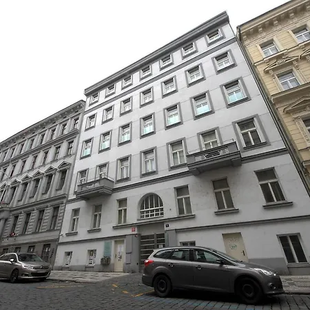 New Balbinova Apartment Prague